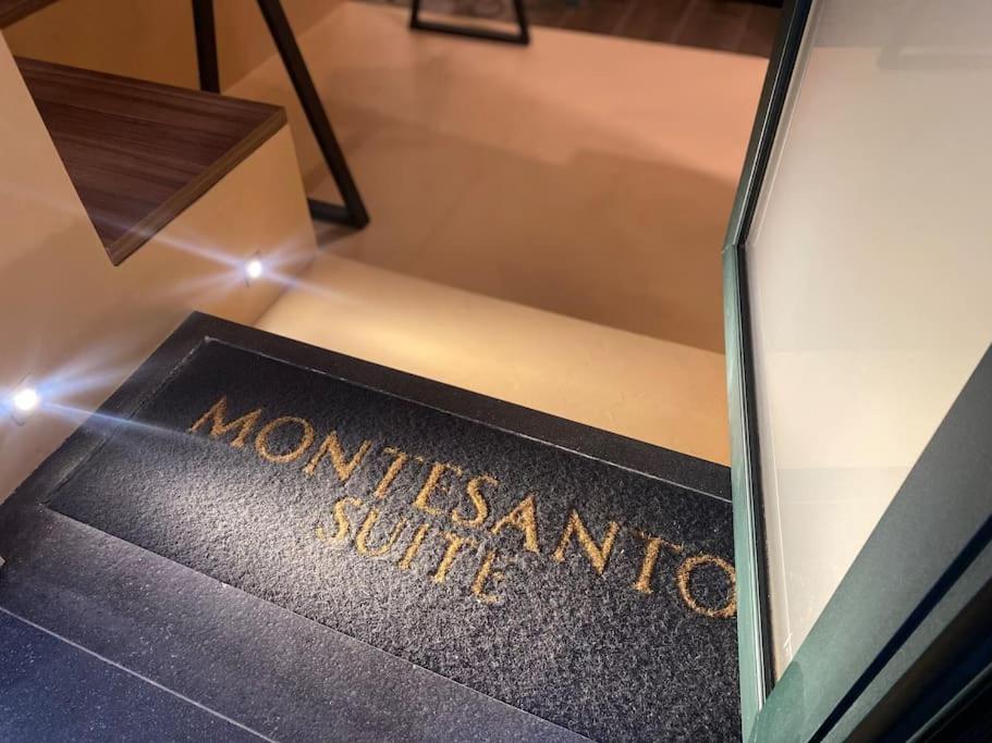 Montesantogroup Suite House Nel Centro Di Napoli Экстерьер фото