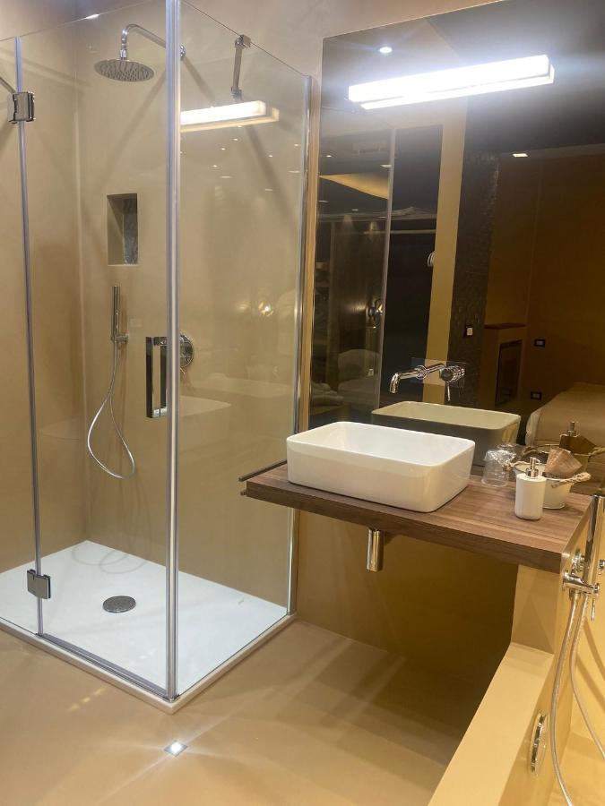 Montesantogroup Suite House Nel Centro Di Napoli Экстерьер фото
